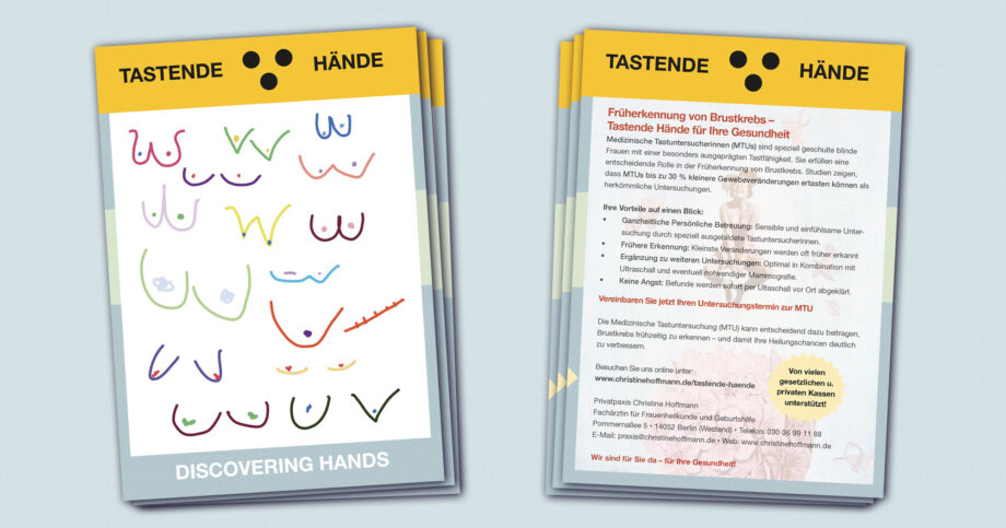 Tastende Hände – Discovering Hands, Postkarte